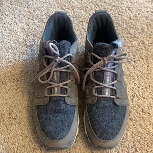 Sorel kinetic caribou booties